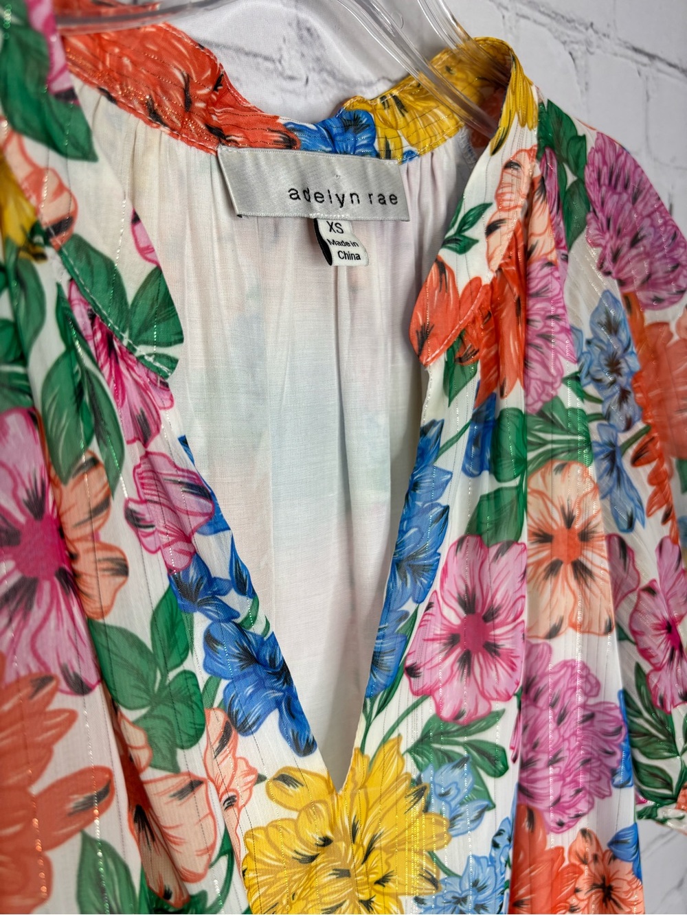 Adelyn Rae Floral V-Neck Tiered Mini Dress in Multi-Color - Picture 4 of 5